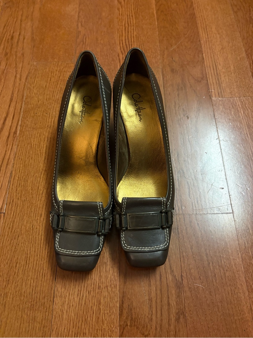 Cole Haan Women's Brown Leather Square-Toe Pumps. Size 7
